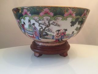 Large Vintage Chinese Famille Rose Figural Bowl& Stand