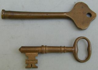 2 Old Orig.  Large Antique Brass Skeleton Keys Jail - Prison Keys 1890 