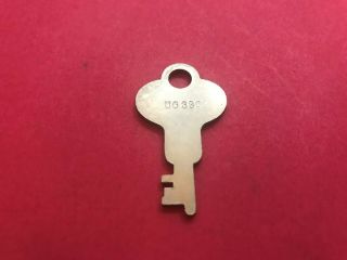 1 Antique Ug330 Trunk Key Steamer Old Vintage Key Rare Foot Locker Lockers