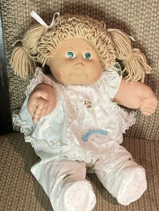 Vintage 1978 - 1983 Cabbage Patch Kid In Lace Top,  Pants,  & Diaper W Signature