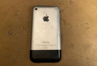 Rare First Generation Apple Iphone 2g / 8 Gb Parts Only