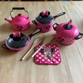 Rare Htf Disney Minnie Mouse Cooking Set 9 Piece Set Tea Kettle Pots Pans Lids