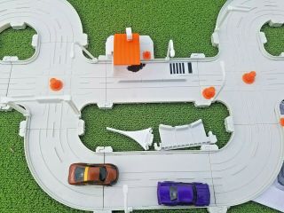 HEXBUG Tagamoto Motorized Smart Car & Race Track Play Set - Rare and Cool 2