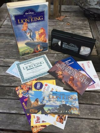 The Lion King - 1995 Disney Store Vhs - Includes Rare Bonus Items