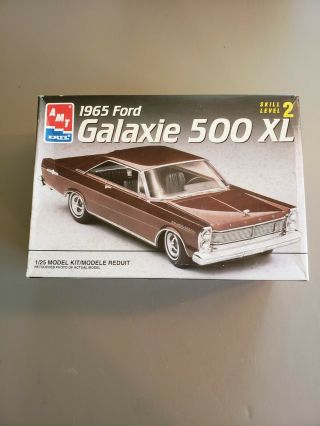 Amt 1965 Ford Galaxie 500 Xl 1/25 Scale Model Kit 6467 1994 Made In Usa