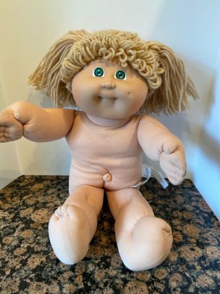 Vintage Cabbage Patch Doll 1985 Beige Yarn Hair Girl
