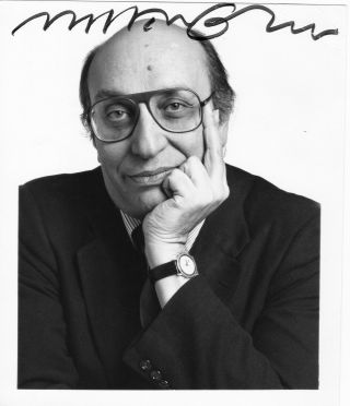 Milton Glaser Hand - Signed Rare Young Small B/w Portrait Authentic W/ Uacc Rd