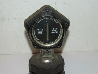 Rare Vintage Stewart - Warner Warn - O - Meter Radiator Cap Thermometer Moto Meter
