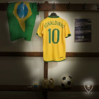 Brazil Home Shirt 2006/08 Ronaldinho 10 Medium Vintage Rare World Cup