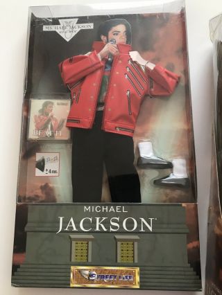 1997 Michael Jackson Singing Black Or White Doll With Beat It Song,  Outfit Rare 3