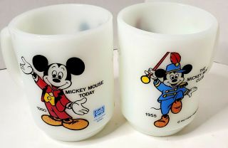 Vtg Rare Walt Disney Pepsi Mickey Mouse Mugs - Milk Glass 1980 2 Cups M.  M.  Club