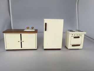 Msr Imports Made In Taiwan Wooden Dollhouse Stove,  Refrigerator & Sink