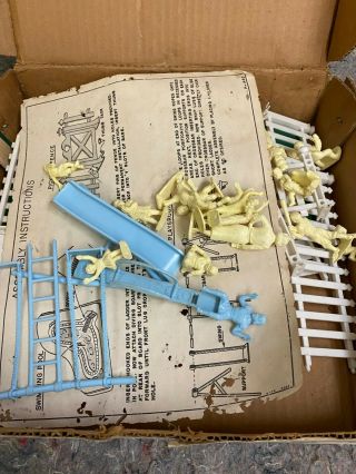 Vintage Marx Doll House Accessory Kit - Swimming Pool - Playground - People, 2