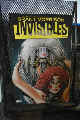 The Invisibles By Grant Morrison Deluxe Edition Volume 1 Vertigo Dc Tpb Rare Oop