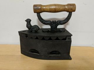 Rare Vintage Cast Iron Sad Coal Fired Clothes Press Iron With Rooster Latch