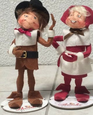 Annalee Mobilitee Doll Vintage Large Thanksgiving Boy & Girl Pilgrim Elf