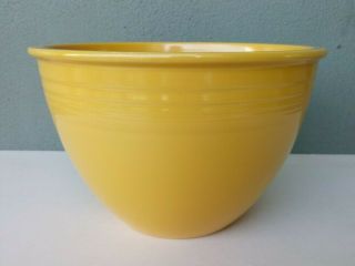 Fiesta Ware - Rare Vintage Yellow Mixing Bowl 6 - Homer Laughlin - Imperfect
