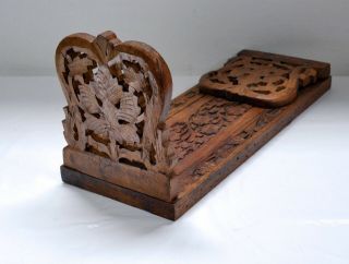 Wonderful Vintage Carved Wooden Bookslide Bookends With Eastern Foliage Design.