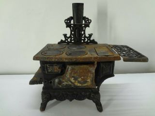Antique Cast Iron Miniature Wood Stove Crescent Salesman 