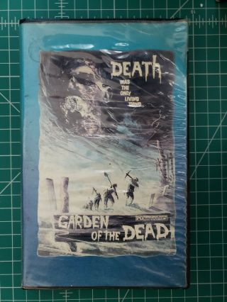 Garden Of The Dead Vhs Clamshell Zombies Horror Rare