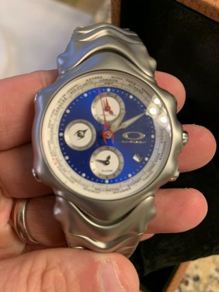 OAKLEY GMT WATCH HONED STAINLESS STEEL Blue FACE DIAL 10 - 140 RARE 2