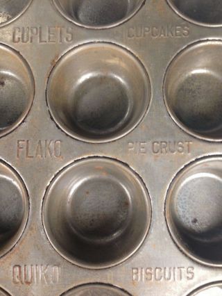 Very Rare Vintage 1920s Quiko Product Co Advertising Depression Era Muffin Tins