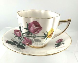 Vintage Estate Royal London Bone China Teacup & Saucer Pink Yellow Roses England