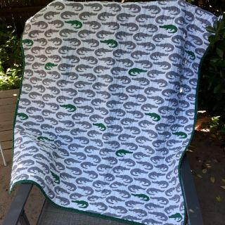 Land Of Nod Crib Blanket Later Gator Quilt Discontinued Rare Pattern 38 X 48 In