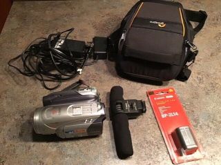 Canon Hv20 High Definition Camcorder And - Rarely