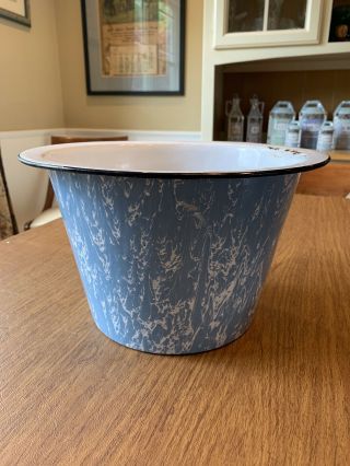 Antique Blue And White Marble Enamelware Bucket.  A Must For Farmhouse Decor 2