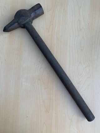 Antique Forged Primitive Tools Blacksmith Hammer Anvil Steel Handle 4 Pounds