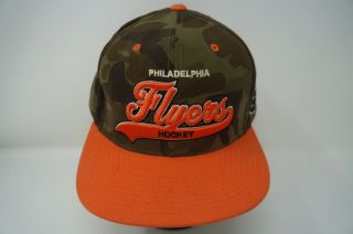 Rare Vtg Mitchell & Ness Philadelphia Flyers Script Camo Snapback Hat Camouflage