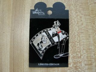 Rare 2002 Walt Disney Pin Goofy Limited Edition May 25 1932 Film Dlr