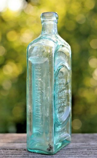 Antique The Great Dr.  Kilmer ' s Swamp Root Kidney Liver and Bladder Cure Bottle 3