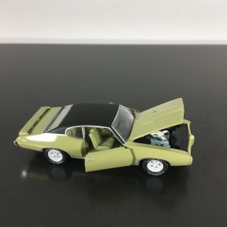 1969 69 Pontiac Gto Rare 1/64 Scale Collectible Limiteddiorama Diecast Model Car