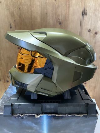 Rare HALO 3 Legendary Edition Master Chief Helmet And Stand (No Game) And Box 3