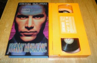 Johnny Mnemonic (vhs,  1995) Keanu Reeves Sci - Fi Rare Orange Tape Non - Rental