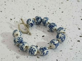 Vintage Asian Blue and White Porcelain Bead Toggle Clasp Bracelet 3