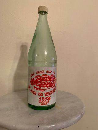 1974 Rare 32 Oz.  Dr Pepper I’m Late For Watergate " Bug Along With Me " Bottle