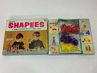 Rare 1960s Edition Vintage Kohner Bros.  Inc.  Shapees 3d Construction Toy 333