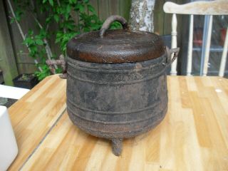 Very Old,  Small,  Iron Cauldron From France.  Very Rusty And With Faults.  See Desc