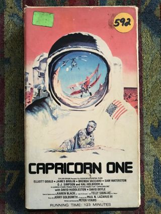 Capricorn One Vhs Rare Magnetic Video Cult Action Conspiracy Horror Sci - Fi Htf