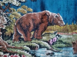 VINTAGE 1970 ' s Antique Bears Wall Hanging Tapestry,  39 