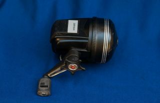 Vintage Johnson 320 Force Fishing Reel Spin Casting Automatic Transmission