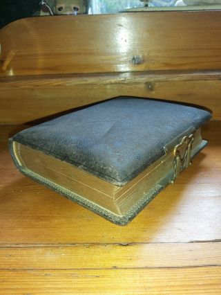 Antique Leather Victorian Photo Album Gold Gilded Pages Very Good Order