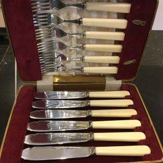 Vintage Viners Of Sheffield A1 Epns Fish Knives & Forks