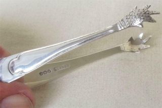 Solid Sterling Silver Claw Ended Sugar / Ice Tongs Sheffield 1934.