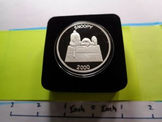 Snoopy Peanuts 2000 Charlie Brown Lucy Linus 999 Silver Coin Sharp Rare Case