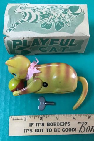 Lqqk Vintage Occupied Japan Tin Wind - Up Cat W Ball & Key