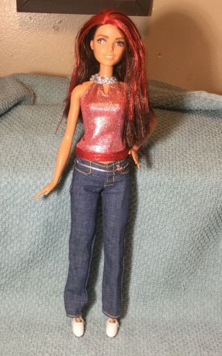 RARE HTF Fashionista Barbie Doll W Brown & Red Hair Latina Tan Skin,  Cute Outfit 3